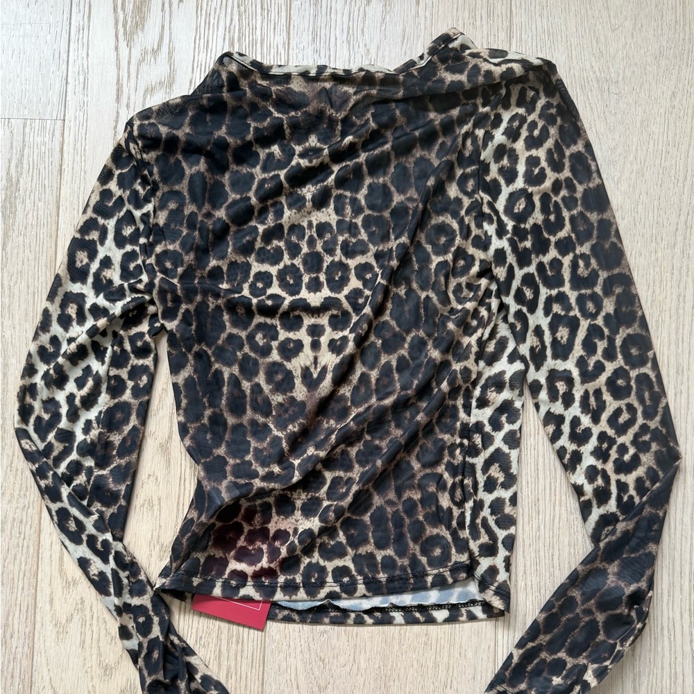 Leopard Mesh Top - Picture 3 of 4
